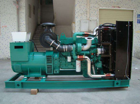 云城1100kw康明斯柴油发电机组图片 云城1100kw康明斯柴油发电机组图片